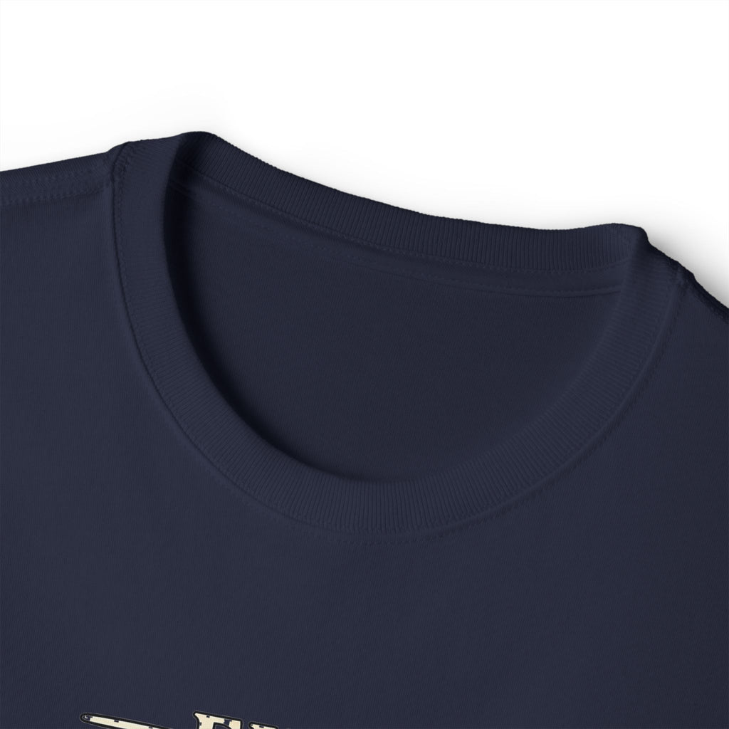 Find Calm Beyond the Noise — Premium Oversized Boxy Tee